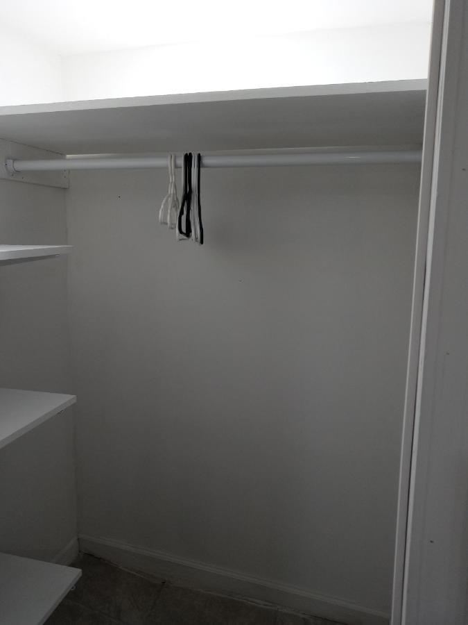 Апартаменти "Cozy Basement Retreat Just 40 Minutes To Nyc!" Ірвінґтон Екстер'єр фото