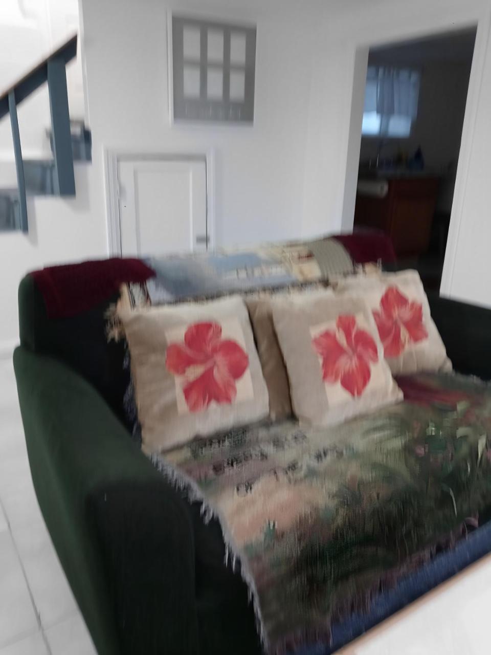 Апартаменти "Cozy Basement Retreat Just 40 Minutes To Nyc!" Ірвінґтон Екстер'єр фото